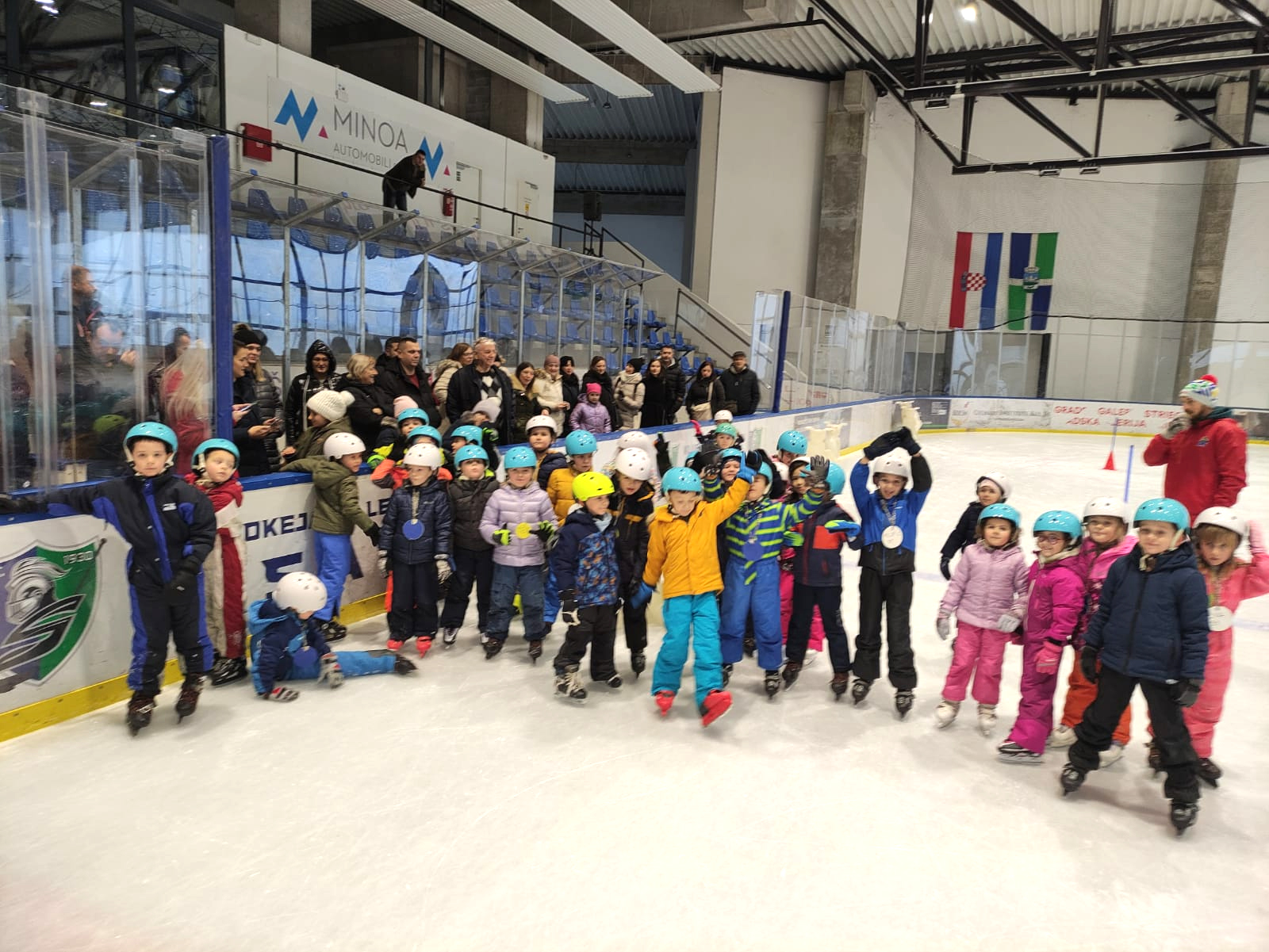 Ledena dvorana Zibel – klizanje za građanstvo - Športsko-rekreacijski centar Sisak
